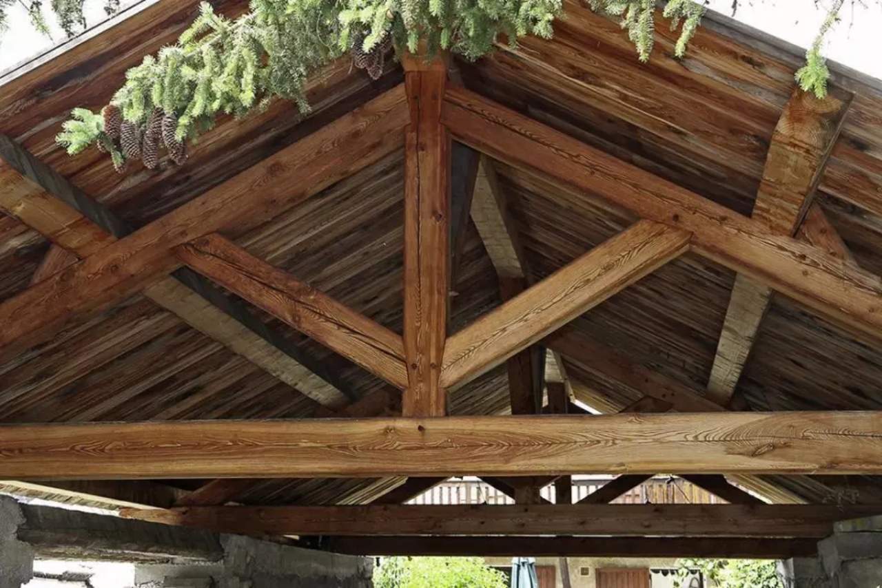 Charpentes traditionnelles Guillestre